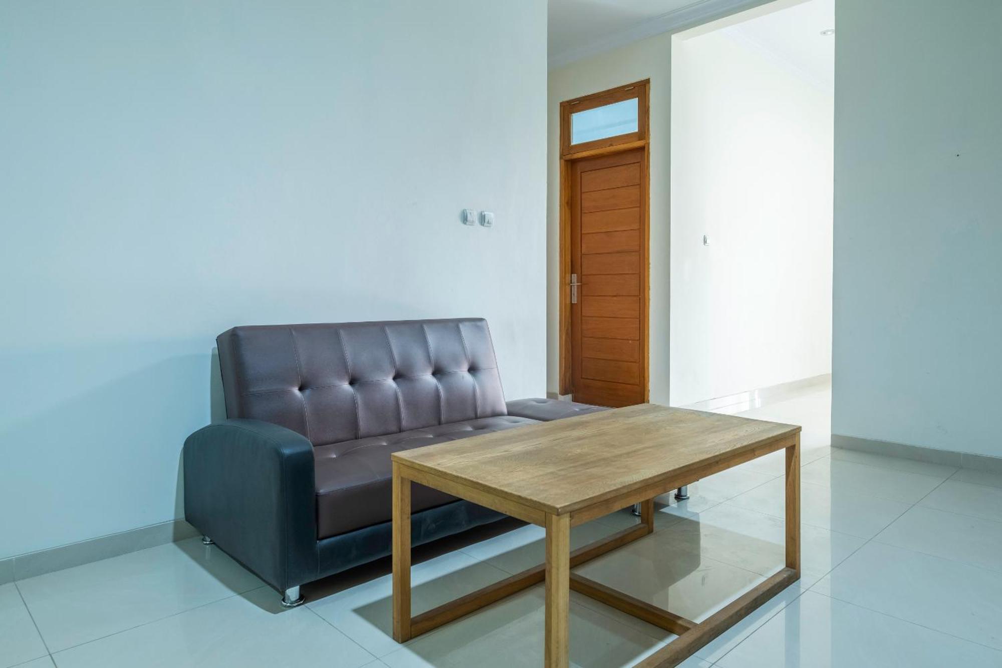 OYO 2259 Zleepy Ks Tubun Hotel Cirebon Buitenkant foto