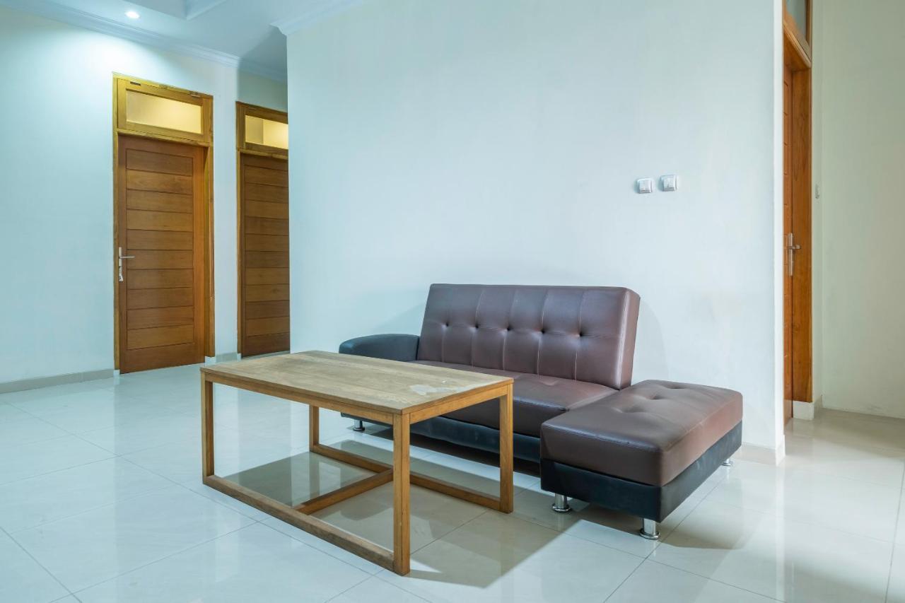 OYO 2259 Zleepy Ks Tubun Hotel Cirebon Buitenkant foto